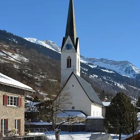 Apartment Ferienwohnung Prättigau *